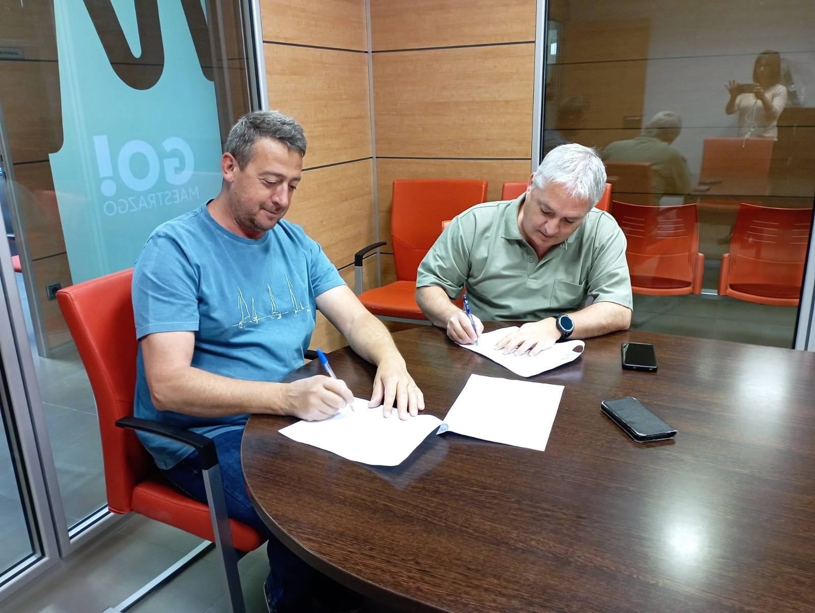 WhatsApp Image 2025-12-05 at 12.42.54 (1)